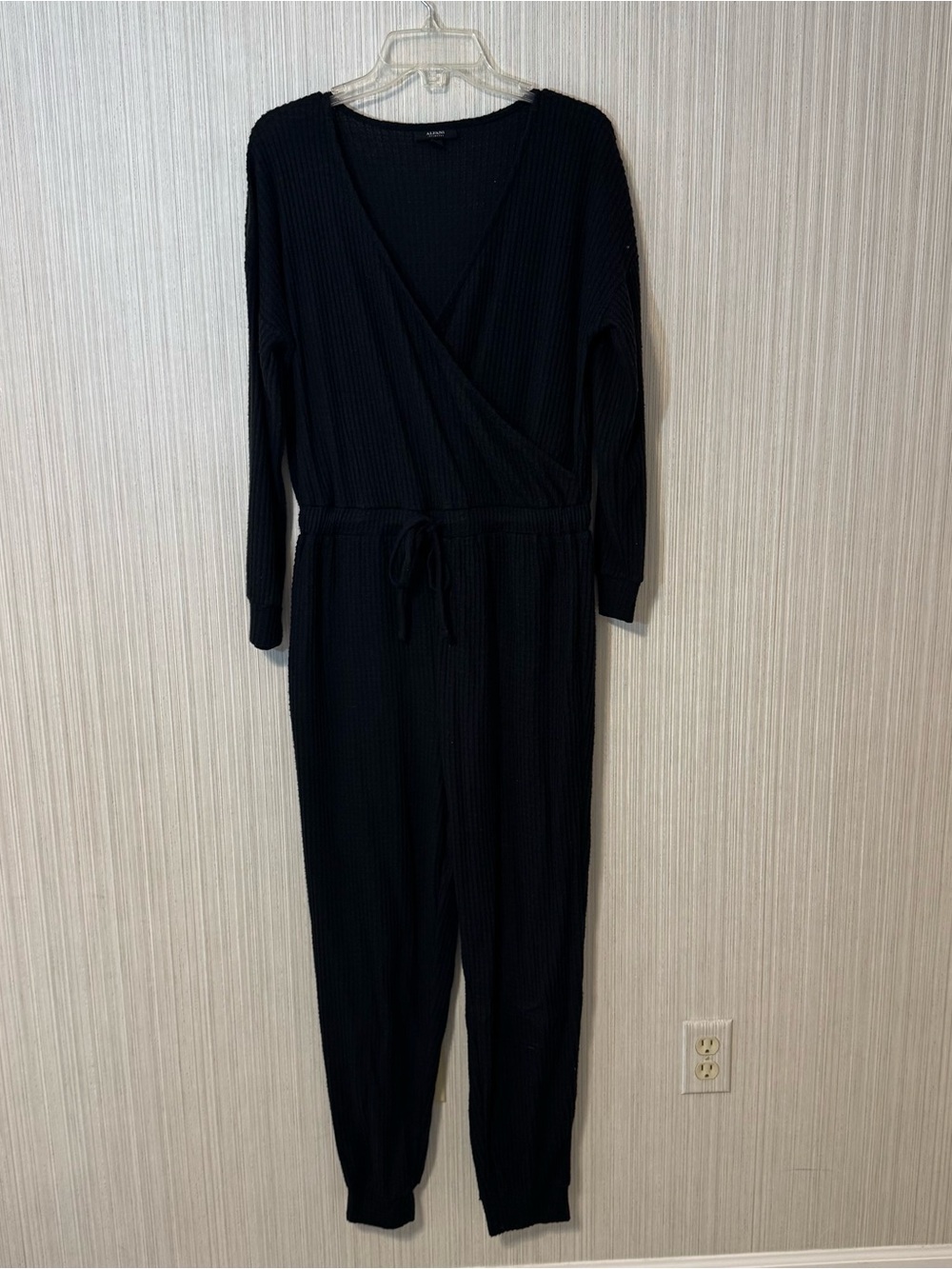 Super Soft Waffle Textured V-Neck Long Sleeve Jogger Jumpsuit Loungewear Large
